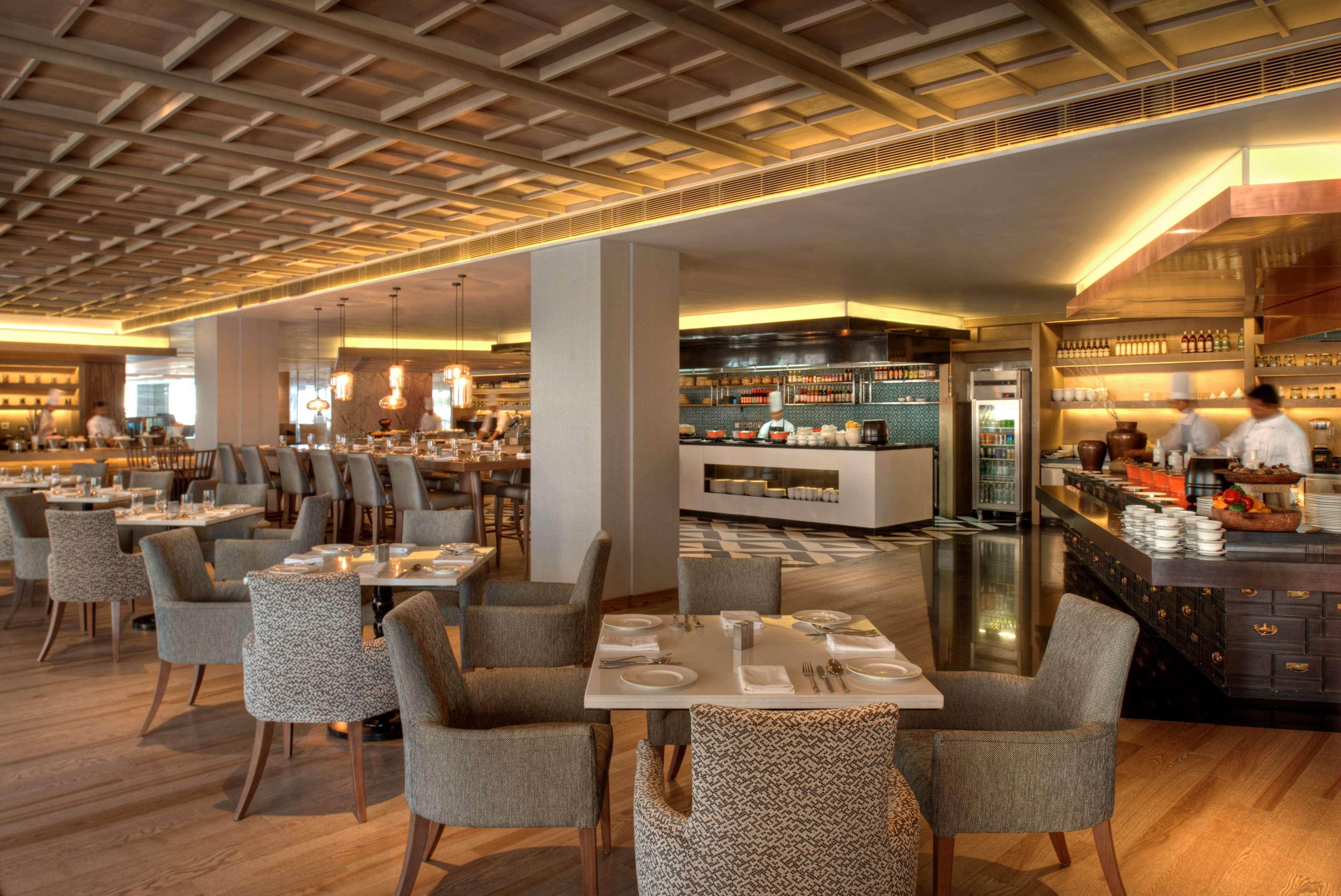 Hyatt Regency Ludhiana Hotel Kültér fotó