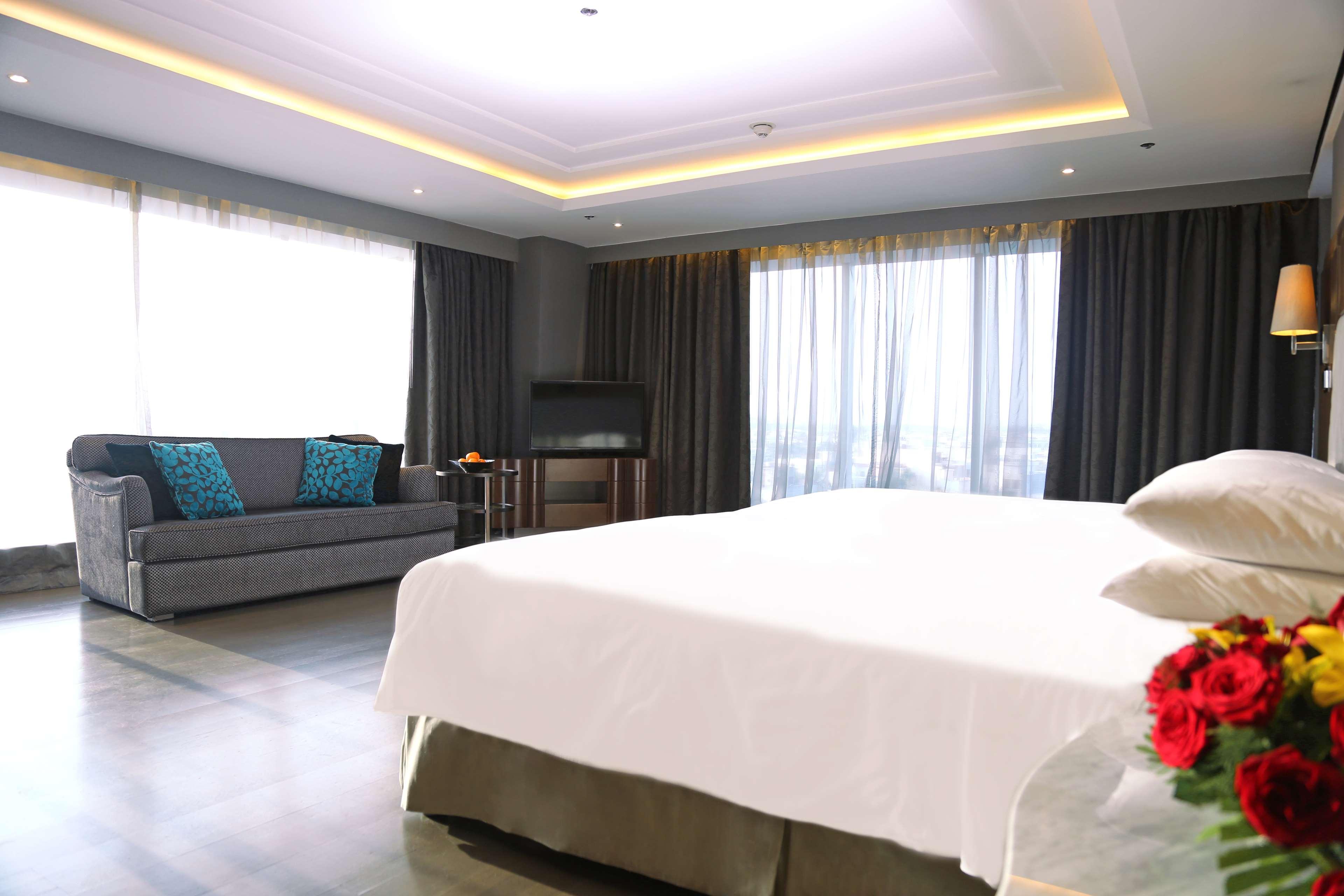 Hyatt Regency Ludhiana Hotel Kültér fotó
