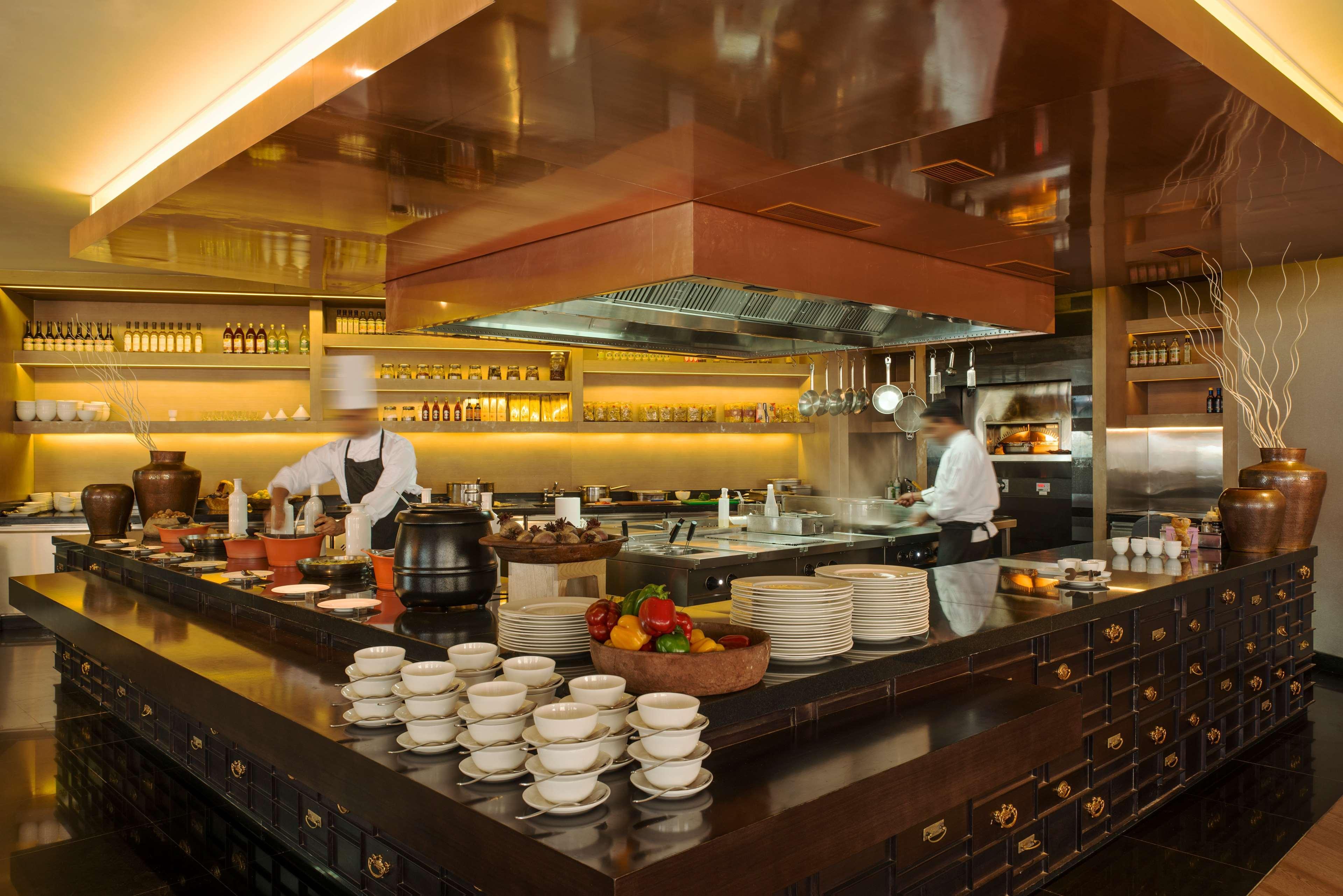 Hyatt Regency Ludhiana Hotel Kültér fotó