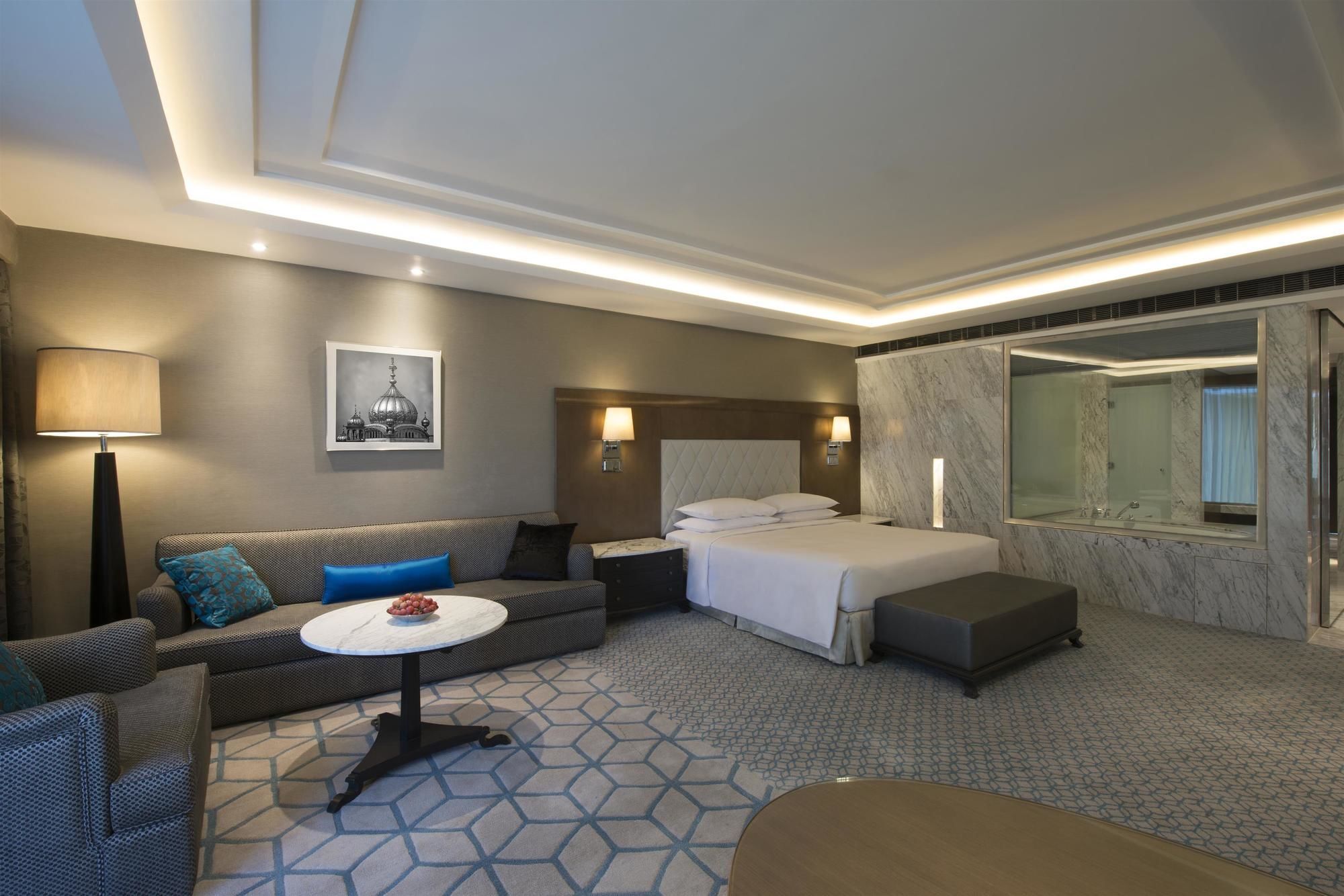 Hyatt Regency Ludhiana Hotel Kültér fotó